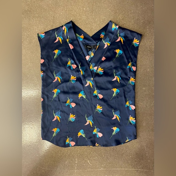 Theory Tops - Theory 100% Silk Navy Floral Sleeveless Tunic Top / Blouse SMALL